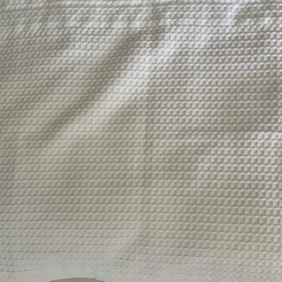 WHITE VALANCE WAFFLE WEAVE TEXTURE LIGHT FILTER WINDOW CURTAIN CURTAIN 57" x 19" - Picture 2 of 7